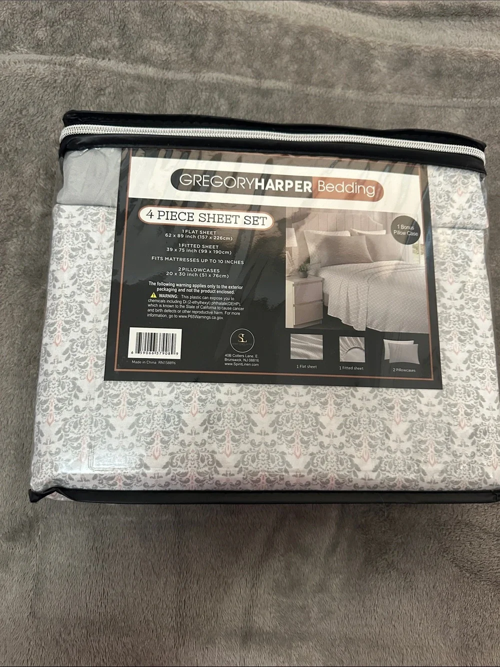 New Twin Sheet Set in Light Gray and Pink